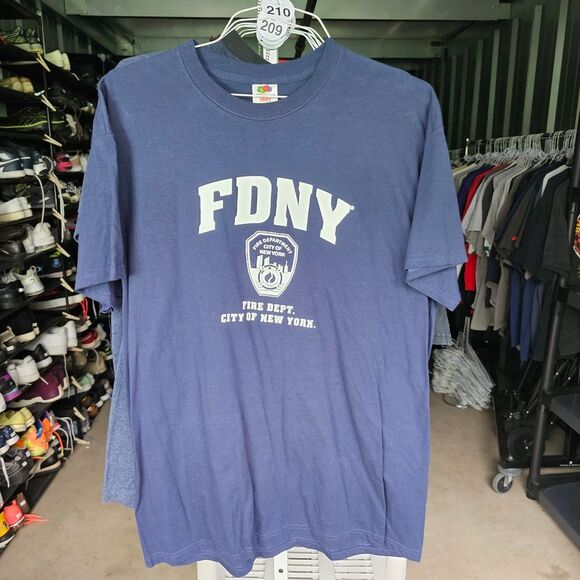 FDNY Fruit of the Loom Blue Short Sleeve Tee. 210 - Picture 1 of 4